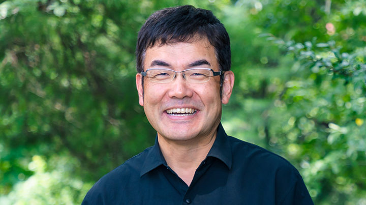 言葉で世界は変えられない、なんてない。―震災直後の福島からTwitter(X)で発信し続けた詩人・和合亮一が信じる言葉の力―｜LIFULL STORIES