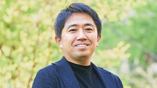 なぜ、私たちは「お金を貯めなきゃ」に縛られるのか。社会的金融教育家・田内学が語る、“お金の不安”との付き合い方｜LIFULL STORIES