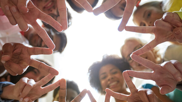 インターセクショナリティとは？　世界の差別問題と外国人に対する偏見や固定観念を取り払うには｜LIFULL STORIES