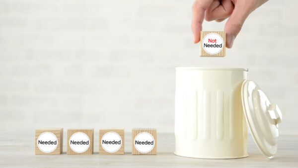 【寄稿】ミニマル思考で本当の自分を見つける｜カナダ在住のミニマリスト筆子さんが実践する、「ガラクタ思考」を捨てる秘訣と自分の本音を聞くこと｜LIFULL STORIES