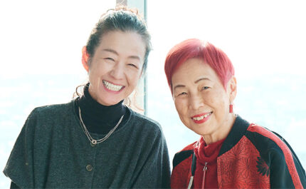 社会学者・上野千鶴子さんとスイス在住ケアの専門家・リッチャー美津子さん